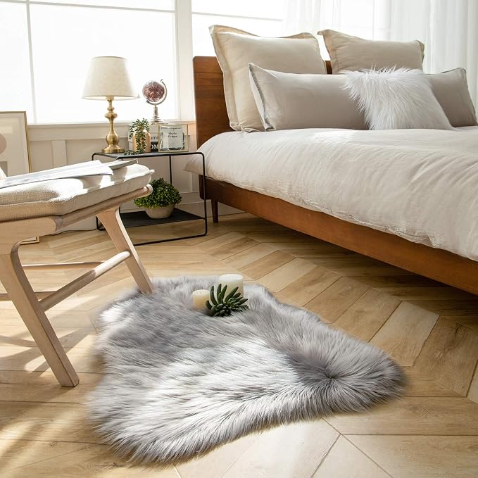 Ashler Faux Fur Rug, Fluffy Shaggy Area Rug Ultra Soft 2 x 3 Feet Sheepskin Fur - Image 2