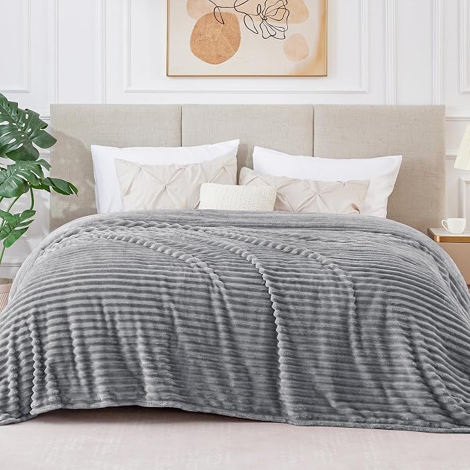 BEDELITE 3D Ribbed Jacquard Grey King Size Blankets - Image 6