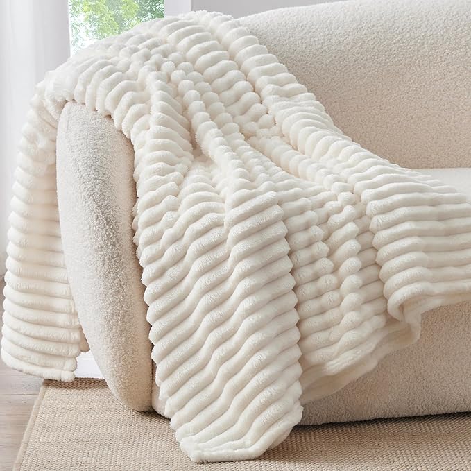 BEDELITE Ribbed Fleece Throw Blanket by BEDELITE