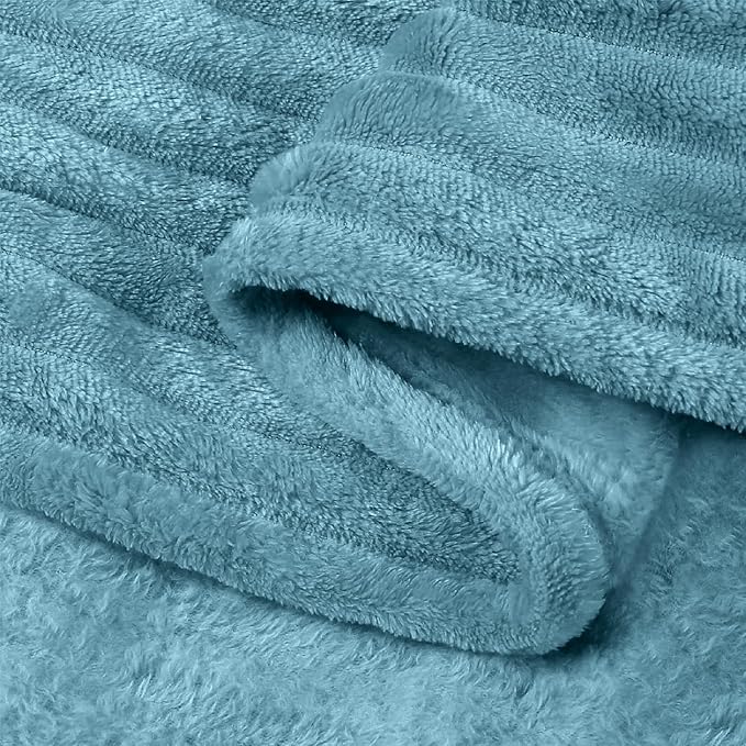 BEDELITE 3D Ribbed Washed Blue Fleece Throw Blanket - Image 9