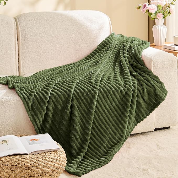 BEDELITE 3D Ribbed Jacquard Moss Fleece Twin Blanket - Image 8