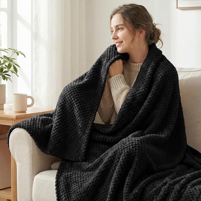 Exclusivo Mezcla Soft Waffle Fleece Bed Blanket King Size, Cozy Flannel - Image 2