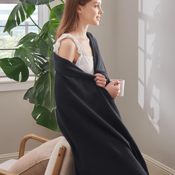 Bedsure GentleSoft 100% Cotton Blanket Full Size - Image 4