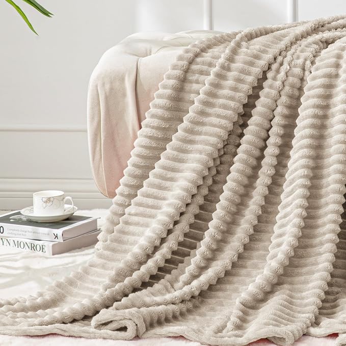 BEDELITE 3D Ribbed Jacquard Linen Fleece Twin Blanket by BEDELITE