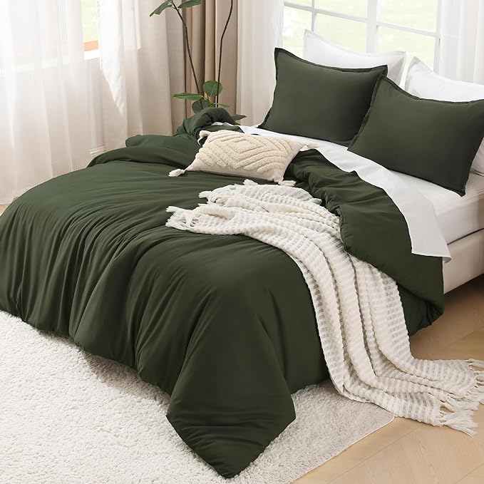 Litanika Comforters Olive Green Oversized King Size, 3 Pieces Lightweight Solid Bedding Comforter Set, All Season Fluffy Bed Set (120x98In Comforter & 2 Pillowcases)