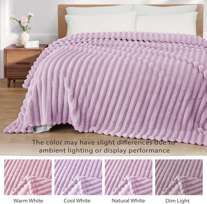 Exclusivo Mezcla Striped Fleece Throw Blanket - Image 3