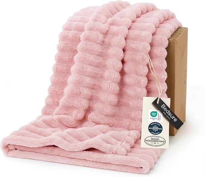 Bedsure Soft Twin XL Blanket for Bed Dorm Coral Pink 66"x90" | Birthday Gifts by BEDSURE