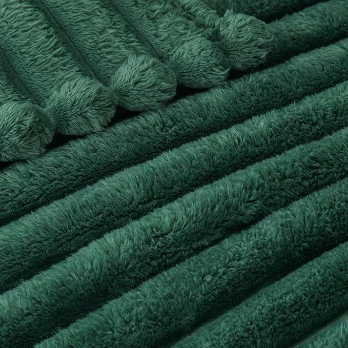 Exclusivo Mezcla Striped Twin Size Fleece Blanket - Image 4