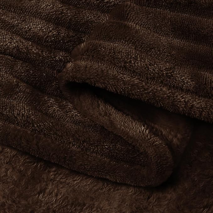 BEDELITE Ribbed Jacquard Dark Brown Fleece Twin Blanket - Image 9