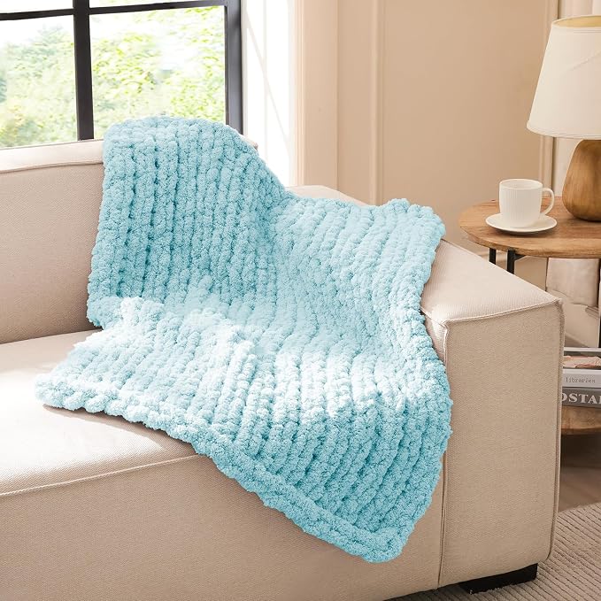 L'AGRATY Chunky Knit Throw Blanket - Image 8
