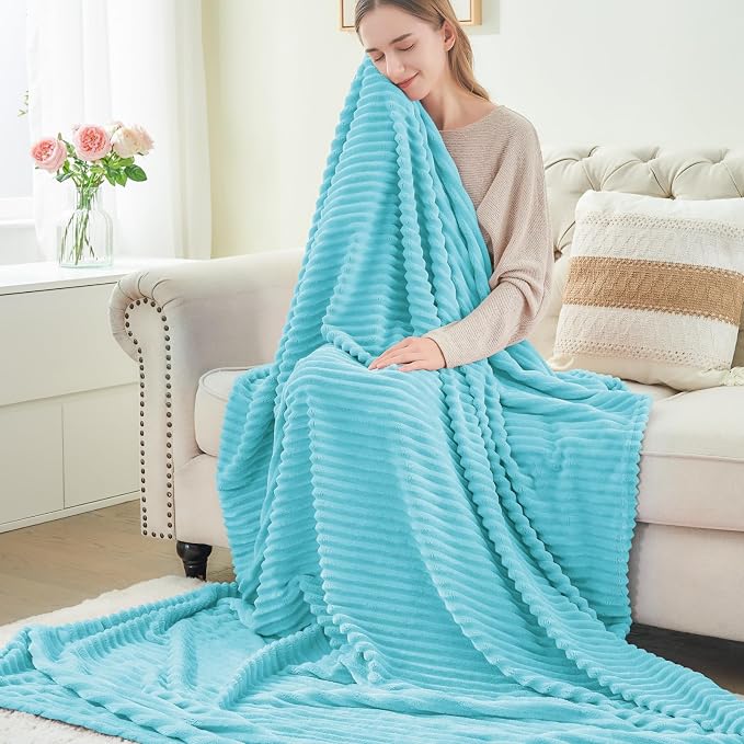 BEDELITE Ribbed Jacquard Light Blue Fleece Twin Blanket - Image 6