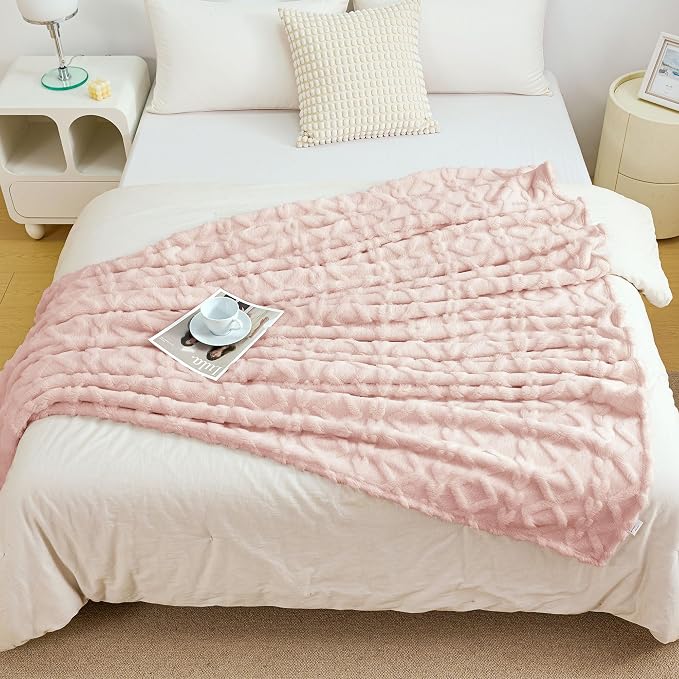 Aganear Fleece Throw Blanket for Couch Sofa 60"x80" Pink | Lightweight Fuzzy - Image 6
