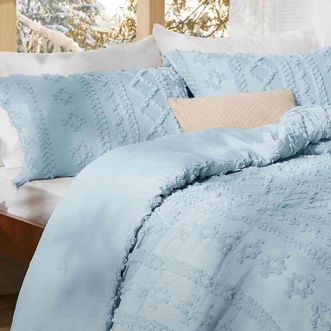 Bedsure Tufted Boho Comforter Set King Size - Dusty Blue Boho Bed Set, GentleSoft™ 3 Pieces Farmhouse Shabby Chic Embroidery Bedding, Gifts for Woman, Soft Jacquard King Comforter for All Seasons