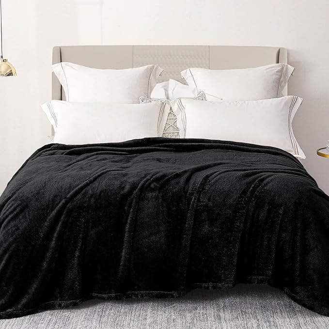 Exclusivo Mezcla Plush Fuzzy Fleece Bed Blanket Queen Size, Super Soft, Fluffy and Warm Blankets Suitable for All Seasons (Black, 90x90 Inches)