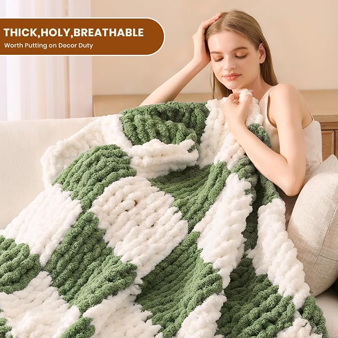 L'AGRATY Chunky Knit Throw Blanket - Image 4