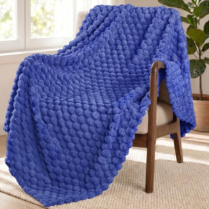 Exclusivo Mezcla Large 3D Fleece Throw Blanket by ExclusivoMezcla