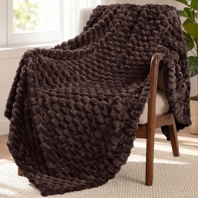 Exclusivo Mezcla Large 3D Fleece Throw Blanket by ExclusivoMezcla