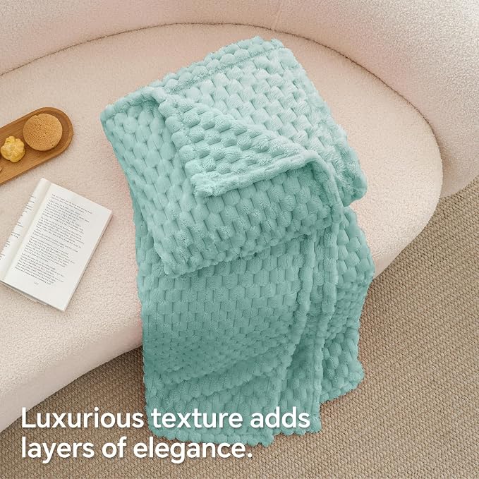 BEDELITE Haze Blue Throw Blanket - Image 6