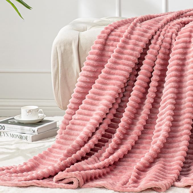 BEDELITE 3D Ribbed Jacquard Pink Blankets Queen Size - Image 2