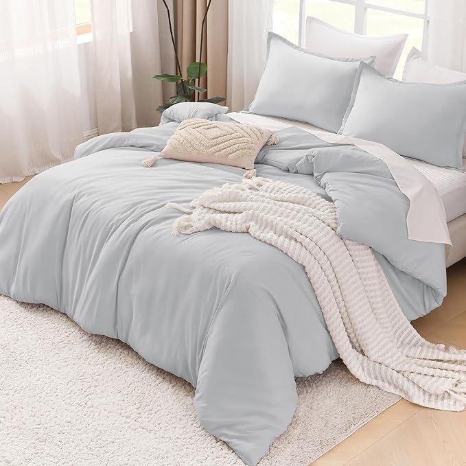 Litanika Light Grey Twin/Twin XL Comforter Set, 2 Pieces Lightweight Solid Bedding Comforter Set, All Season Fluffy Bed Set (66x90In Comforter & 1 Pillowcase)