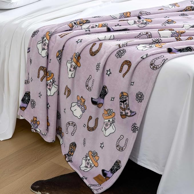 Wrangler - Throw Blanket, 50 x 70, Ultra-Soft Printed Plush Blanket - Image 3