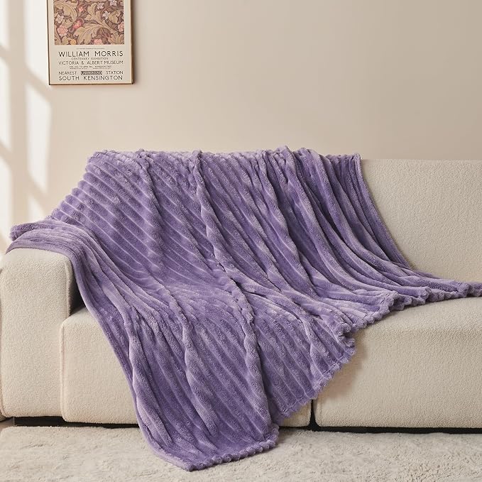 NEWCOSPLAY Fleece Ribbed Cozy Throw Blanket - Image 8