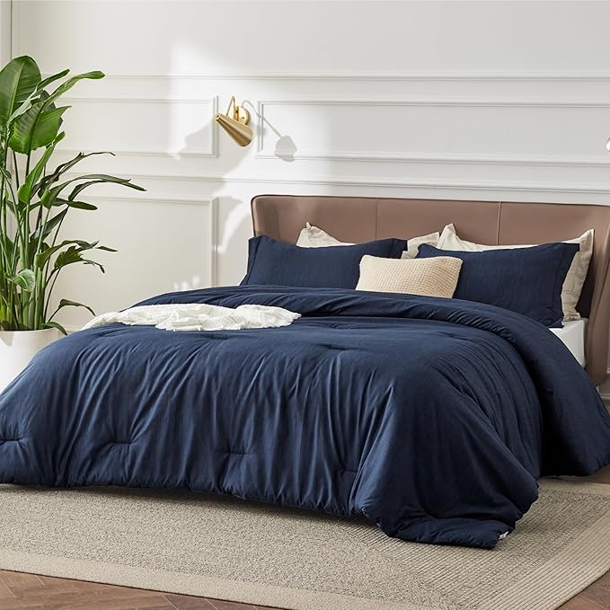 Bedsure Full Comforter Set - Navy Soft Bedding for All Seasons, Cationic Dyed Bed Set, 3 Pieces, 1 Full Size Comforter (82"x86") and 2 Pillow Shams (20"x26"+2")