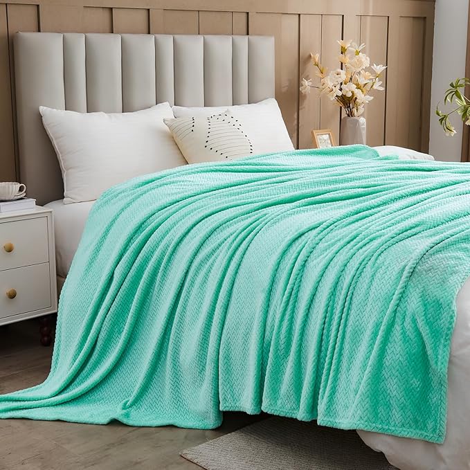 NEWCOSPLAY Super Soft Throw Blanket Aqua Premium Silky Flannel Fleece Leaves Pattern Lightweight Bed Blanket All Season Use (Aqua, Throw(50"x60"))