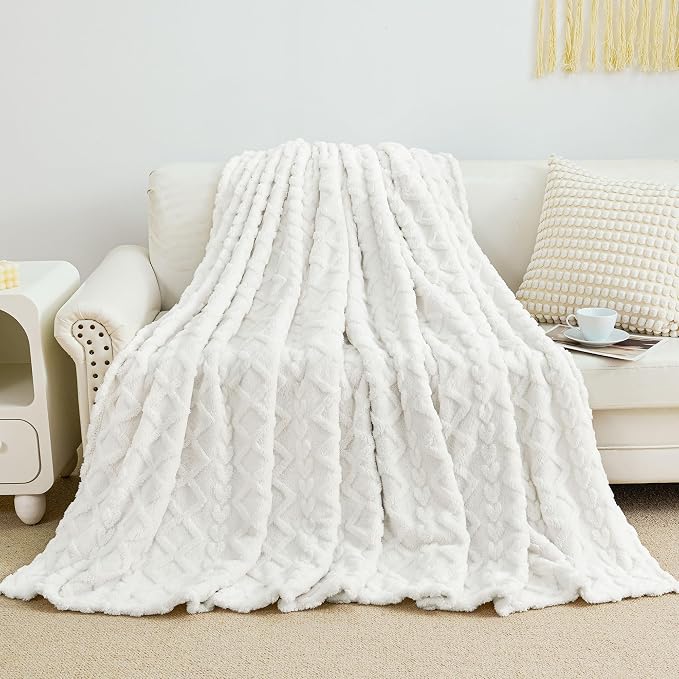 Aganear Fleece Throw Blanket for Couch Sofar 50"x60" White | Lightweight Fuzzy - Image 3