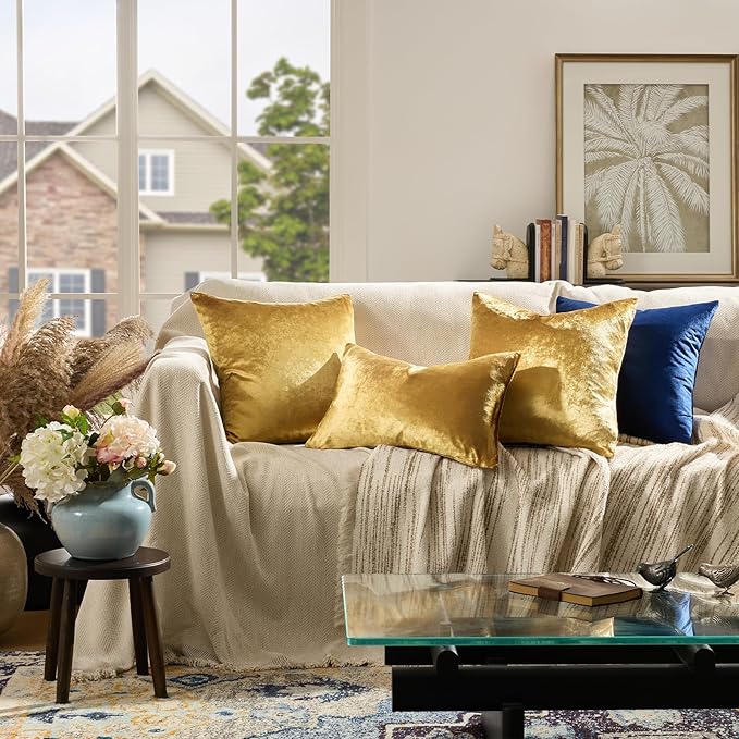 GIGIZAZA Gold Velvet Pillow Covers 20x20 Decorative Pillows Pack of 2 | Throw - Image 8