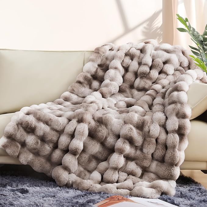 Luxury 1000GSM Faux Rabbit Fur Throw Blanket, Super Heavy Warm Cozy Brown - Image 3