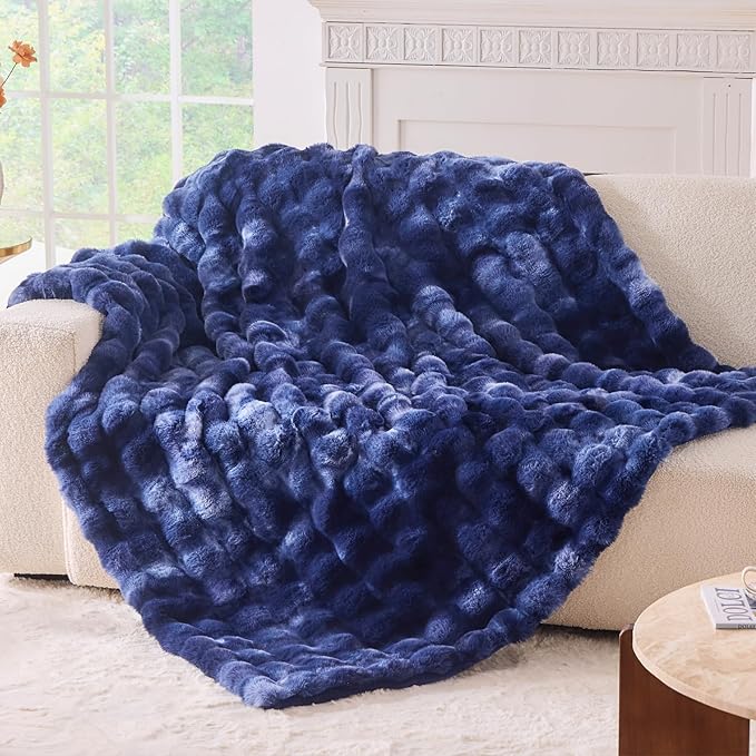 BENVWE Fluffy Faux Fur Throw Blanket by BENVWE