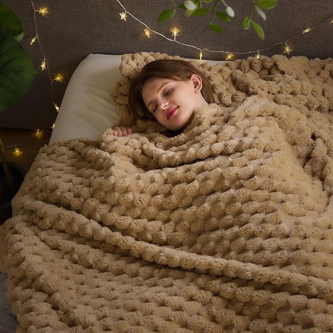 NEWCOSPLAY Fleece Clouds Cozy King Blanket by NEWCOSPLAY