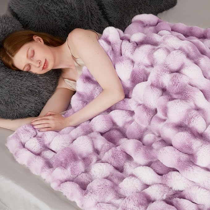 Luxury 1000GSM Faux Rabbit Fur Throw Blanket - Image 4