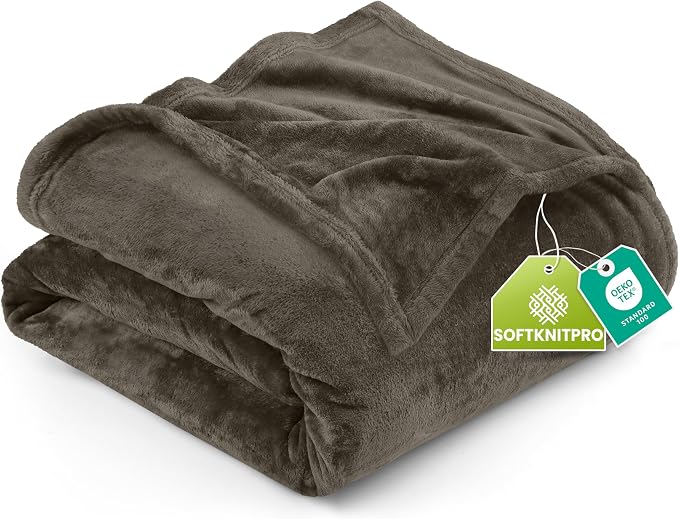 Utopia Bedding Ultra Soft Fleece Bed Blanket Queen Size Brown | Microfiber by UTOPIABEDDING