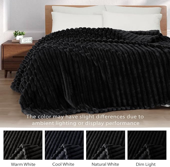 Exclusivo Mezcla Striped California King Size Fleece Blanket - Image 3