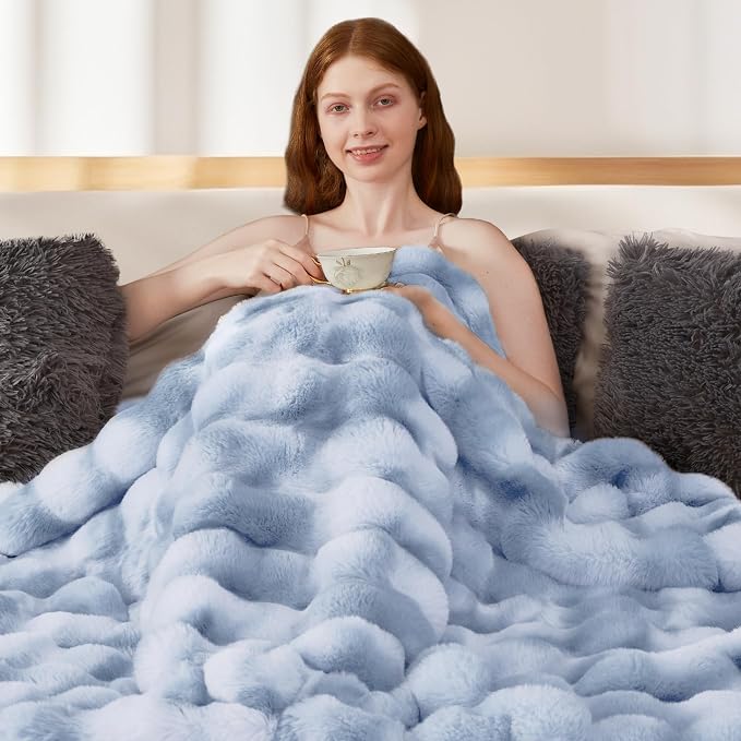 Luxury 1000GSM Faux Rabbit Fur Throw Blanket, Super Heavy Warm Cozy Grey - Image 6