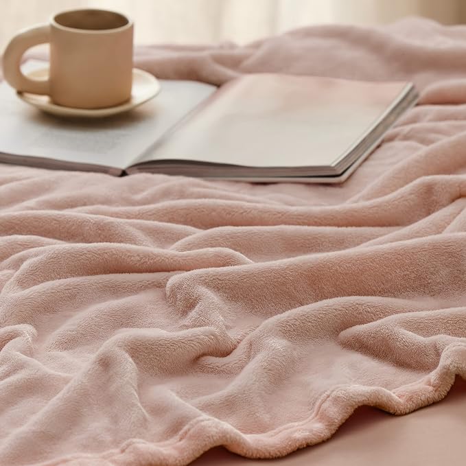 Bedsure Fleece Blanket Twin Blanket - Image 4