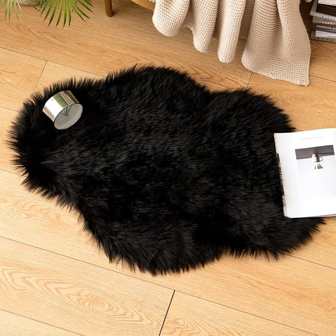 MIULEE Fluffy Rug Soft Shaggy Faux Fur Area Rug Luxury Plush Cloud Shape Carpet - Image 5