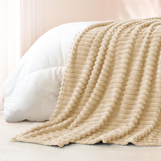 Exclusivo Mezcla Striped Twin Size Fleece Blanket - Image 6