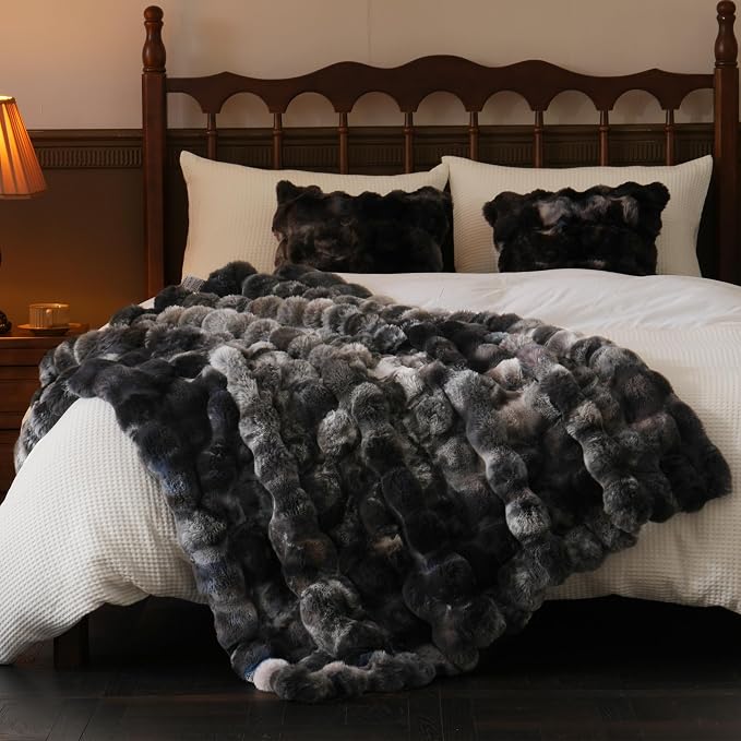 BENVWE Fluffy Faux Fur Throw Blanket - Image 7