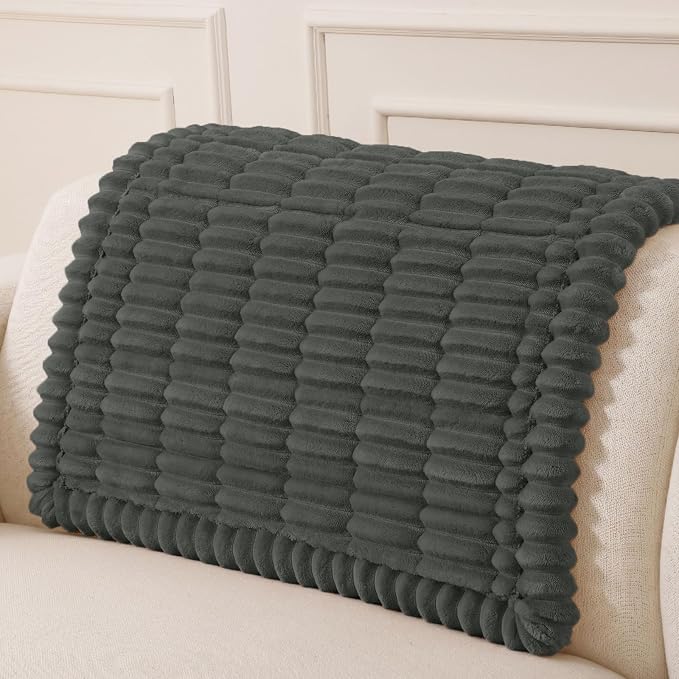 Couch Cover for Dogs, Washable Non Slip Plush Flannel Sofa Protector | Thick by hyha