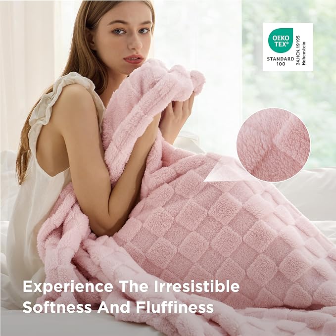 Bedsure GentleSoft Throw Blanket - Image 4