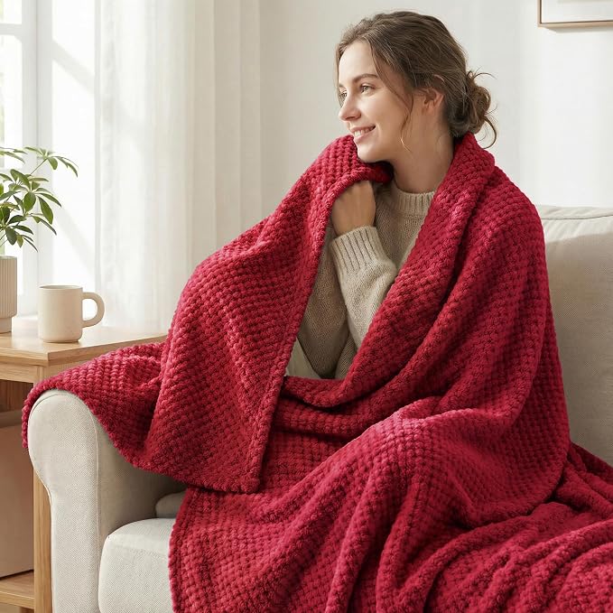 Exclusivo Mezcla Soft Waffle Fleece Bed Blanket King Size, Deep Red | - Image 2