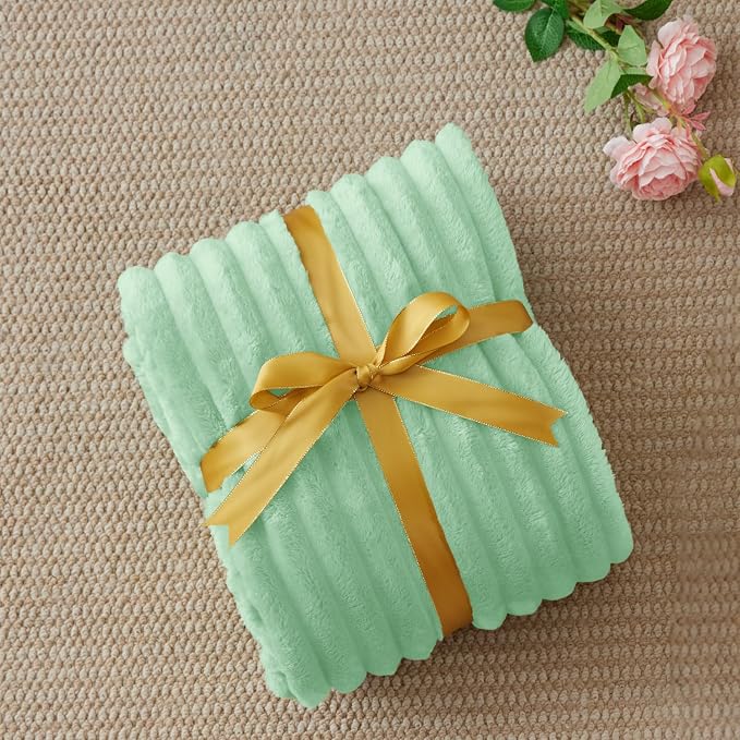 BEDELITE Ribbed Fleece Throw Blanket - Image 6