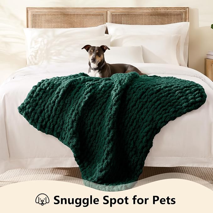 L'AGRATY Chunky Knit Throw Blanket - Image 3