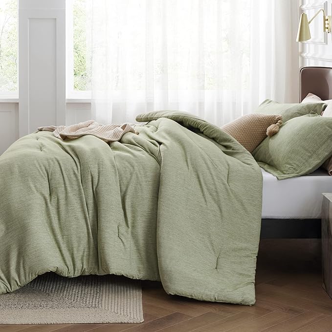 Bedsure Oversized King Comforter Set - Olive Green Soft Bedding for All Seasons, Cationic Dyed Bed Set, 3 Pieces, 1 Oversized King Size Comforter (120"x98") and 2 Pillow Shams (20"x36"+2")