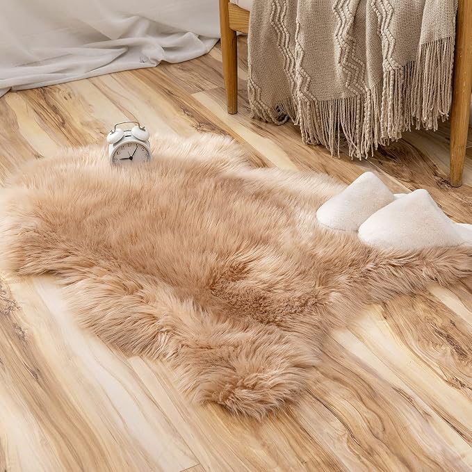 MIULEE Fluffy Area Rug 2x3 ft Faux Fur Sheepskin Rug - Image 5