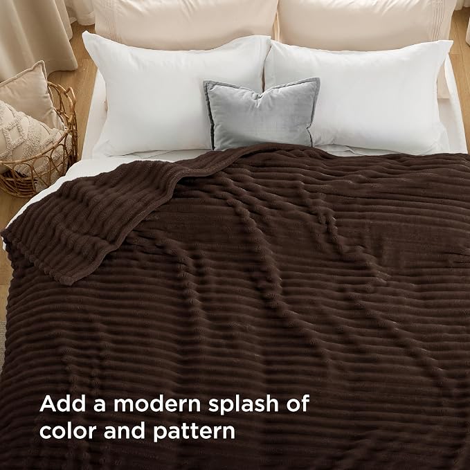 Bedsure Soft King Size Blankets - Image 3
