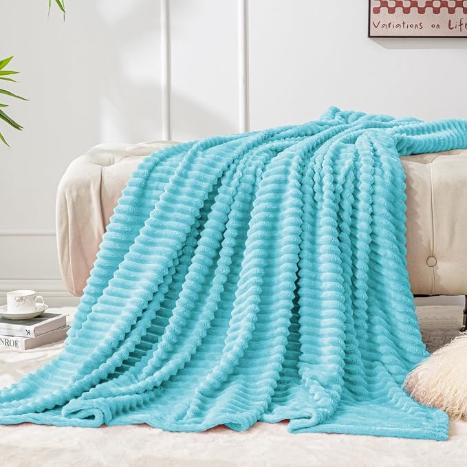 BEDELITE Ribbed Jacquard Light Blue Fleece Twin Blanket - Image 7